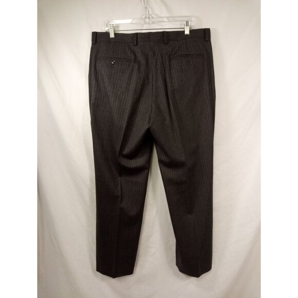 Jos. A. Bank Grey Pinstriped Tailored Fit Suit Set 42R/36 Waist - Picture 10 of 12